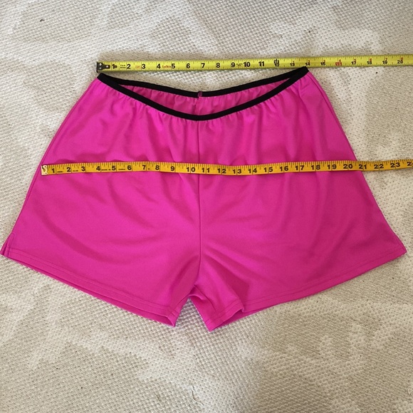 Nivo sports shorts - Picture 4 of 13